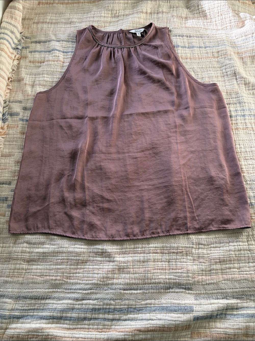 Reitmans Dusty Mauve Sleeveless Gathered Neck sleeveless blouse size US M